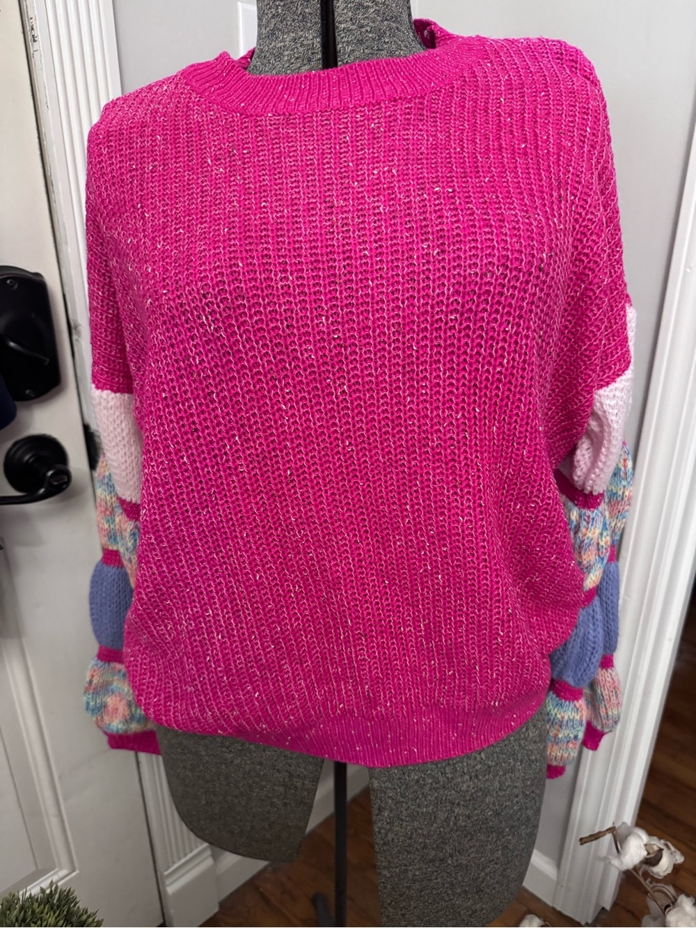 Women’s Lovely Melody Bright Pink Women's Knit Sweater Colorblock Sleeves MD